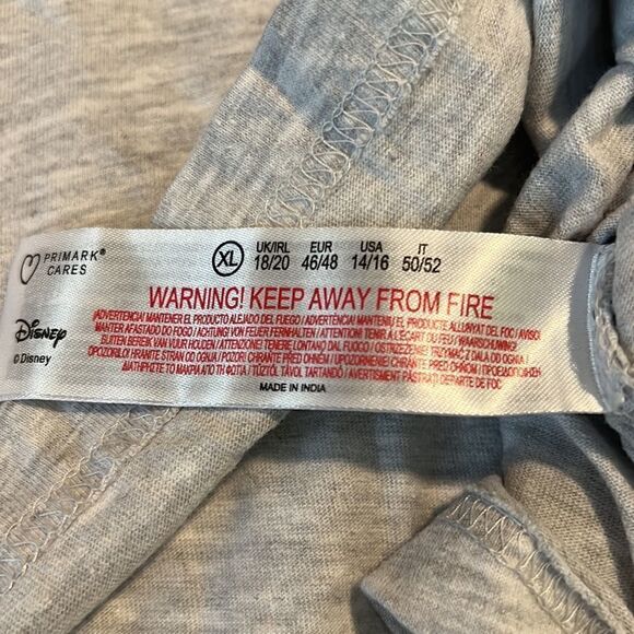 Disney Patriotic Red White & Blue USA Mickey Mouse Gray Top Women's Size XL - Picture 7 of 7